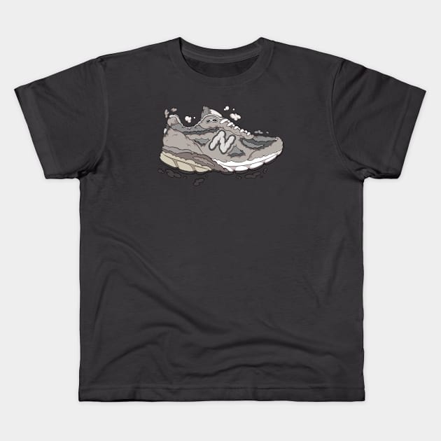 Shoe Balance 990 V4 Kids T-Shirt by Studio26